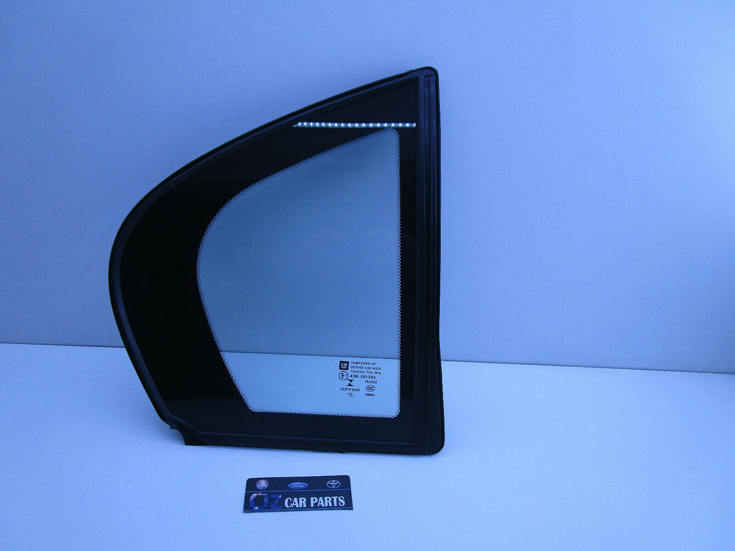 DRIVER SIDE REAR QUARTER WINDOW GLASS RHR TO SUITE HOLDEN COMMODORE VE SEDAN GM