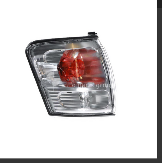 NEW RIGHT PARK CORNER LIGHT FOR TOYOTA HILUX KZN165R 9/2001-7/2004 JAPAN BUILD