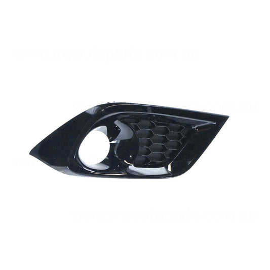 GENUINE DRIVER SIDE FOG LIGHT COVER FOR Toyota Corolla SX/ZR ZRE182R 3/15-6/18