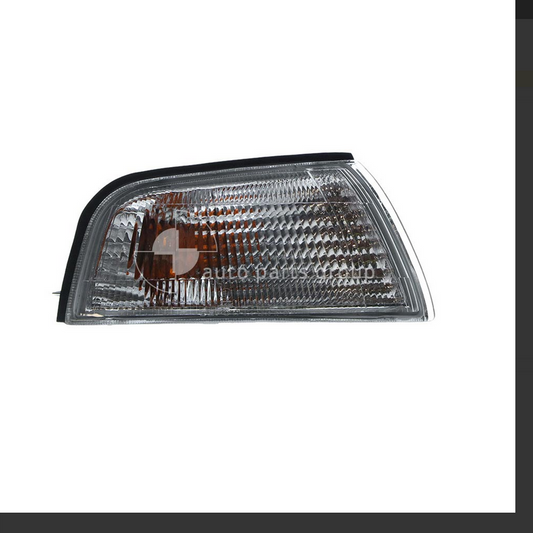 NEW RIGHT CORNER BLINKER PARK LIGHT FOR MITSUBISHI LANCER CE 7/96-7/98 SEDAN