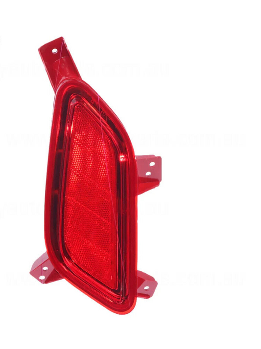 GENUINE REAR BAR REFLECTOR PASSENGER SIDE FOR HYUNDAI VELOSTER 12/2011 - 12/201