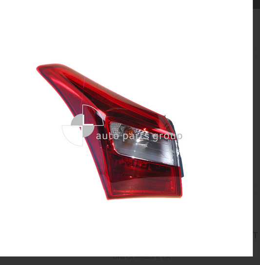 GENUINE LEFT TAIL LIGHT FOR HYUNDAI I30 GD 5/2012-3/2015 3-DOOR