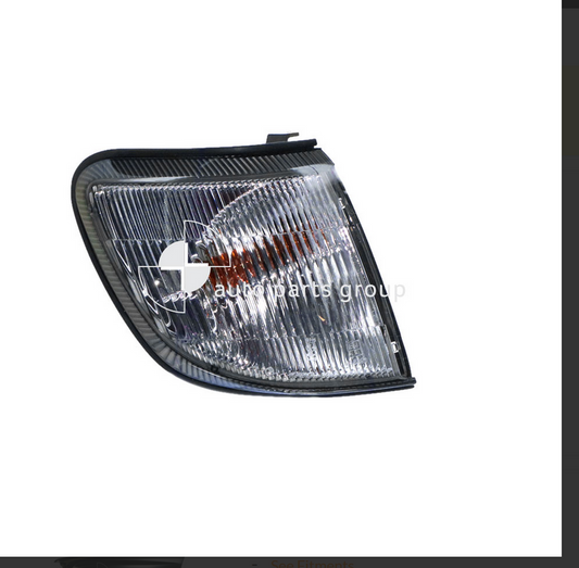 GENUINE RIGHT FRONT PARK BLINKER LIGHT FOR SUBARU FORESTER SF 8/1997-1/2000