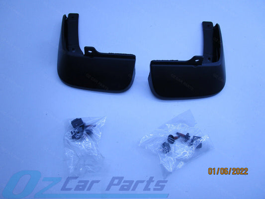 REAR MUD GUARDS FOR MAZDA 3 BN SEDAN 2016-2018 GENUINE NEW REAR PAIR Mud Flap