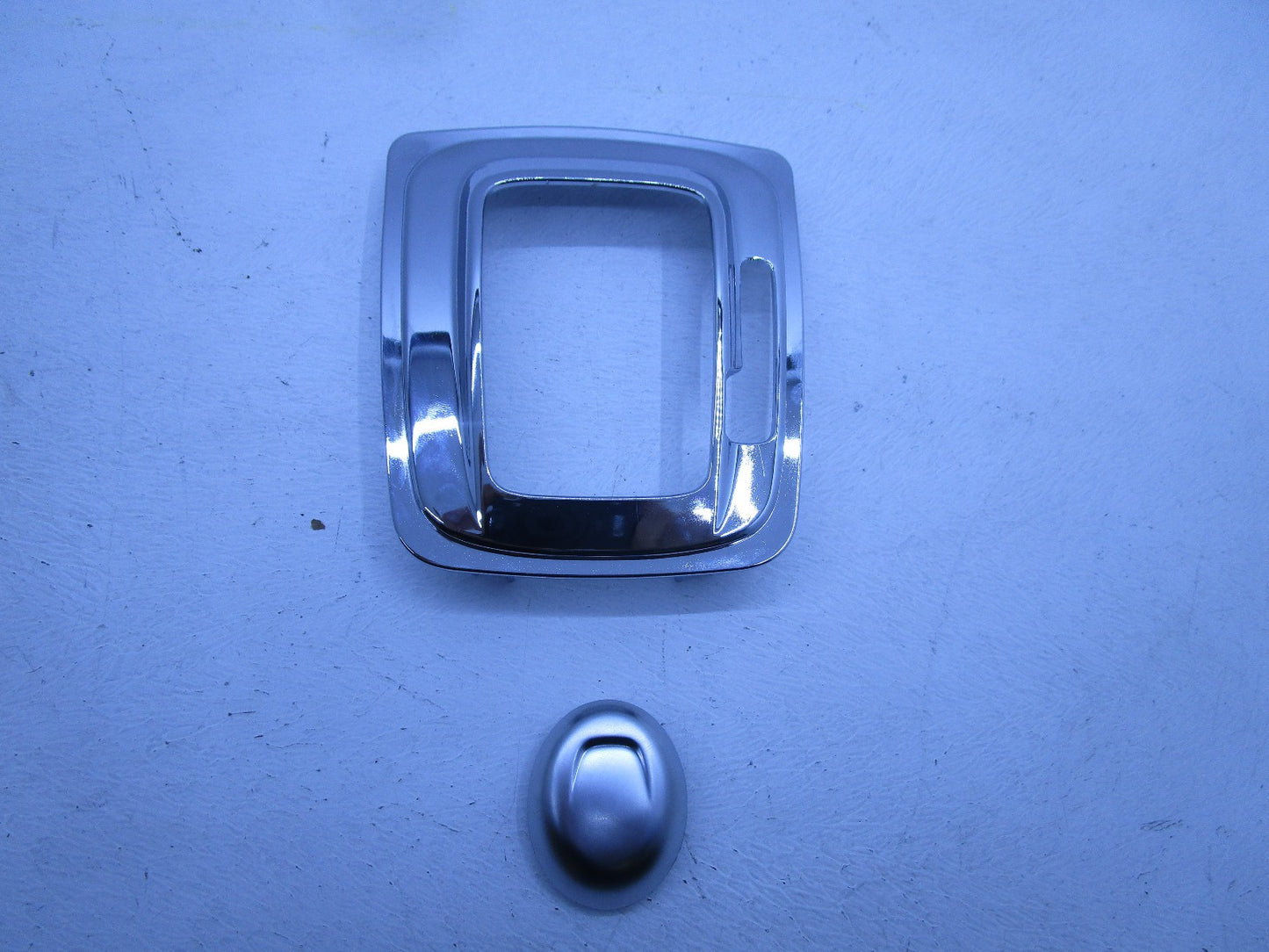 NEW GEAR SHIFTER COVER WITH SURROUND FOR HOLDEN COMMODORE VF V6 V8 ALL MODEL