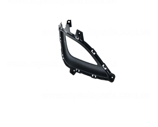 GENUINE DRIVER SIDE FOG LIGHT COVER FOR Hyundai i30 Hatch 5/2012 to 4/2017