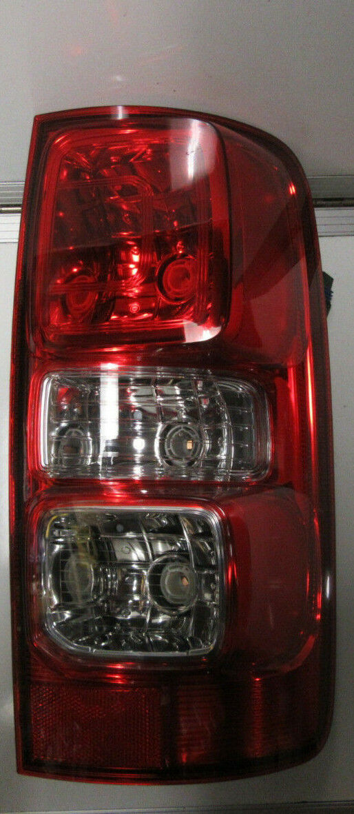 HOLDEN COLORADO RG 6/2012-ON NON LED TAIL LIGHT RIGHT HAND DRIVER SIDE LAMP NEW