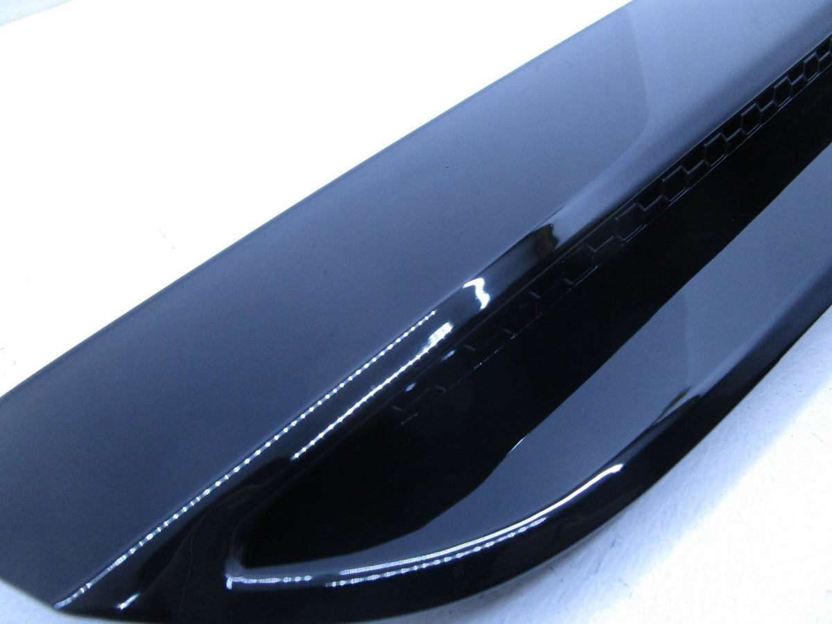 LEFT SIDE BONNET VENT GRILLE SCOOP FOR HSV VE E2 E3 GTS Clubsport R8 Senator