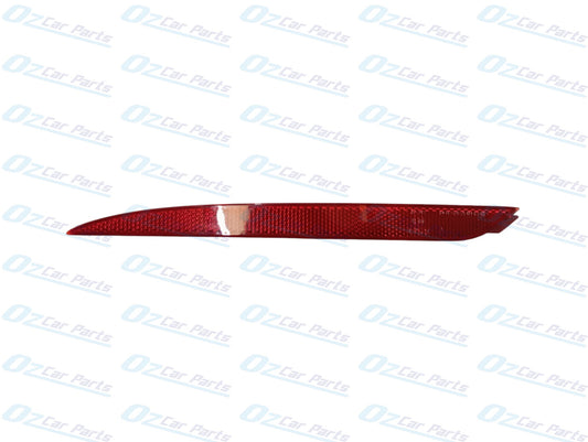 Rear Passenger Bumper Bar Reflector Genuine for Holden Commodore VF Evoke Calais Sedan