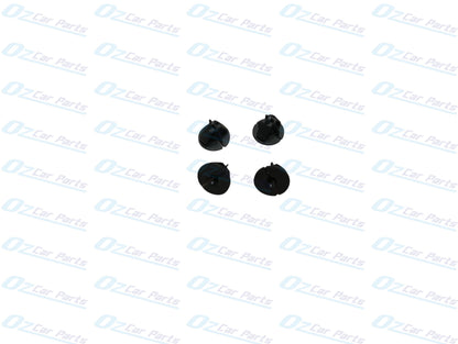 Quarter Panel Tail Light Lamp Retaining Clip Set X4 for Holden Commodore VT VX Sedan
