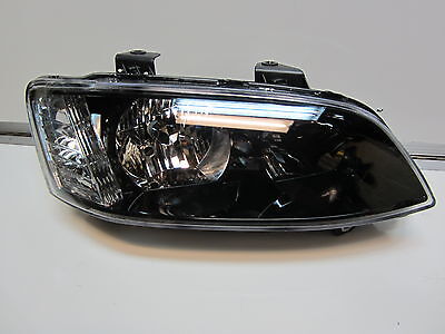 VE 2 HOLDEN COMMODORE SERIES 2 SS SV6 VE HEADLIGHT NEW RIGHT DRIVER SIDE RIGHT