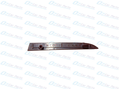 Passenger Rear Bumper Reflector Genuine for Holden Commodore VE SS SV6 SV8 Sedan Wagon