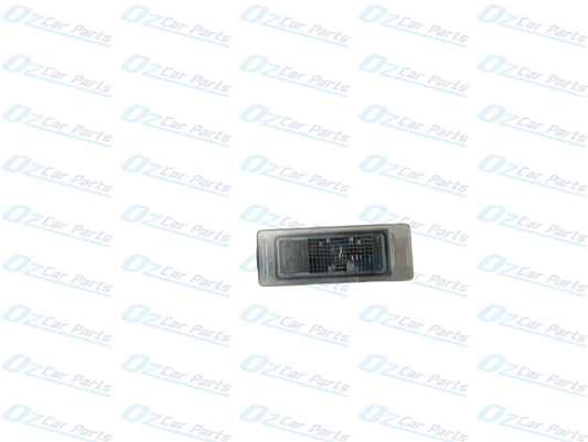 Left Rear Number Plate Light and Housing for Holden Commodore VF Sedan Evoke Calais SS SSV SV8 SV6 HSV GTS