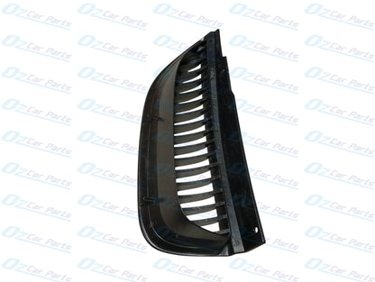 Passenger Side Front Bumper Grille for Holden Commodore VT 1997 - 2010