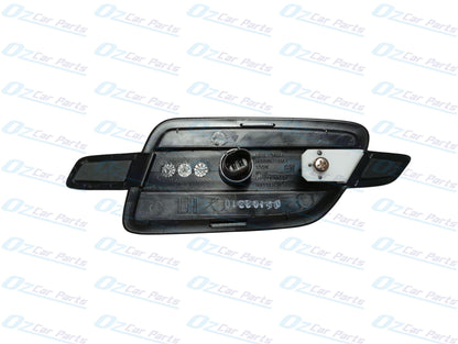 Guard Blinker Flasher Indicator Pair Genuine for Holden Commodore VE 2006 - 2013