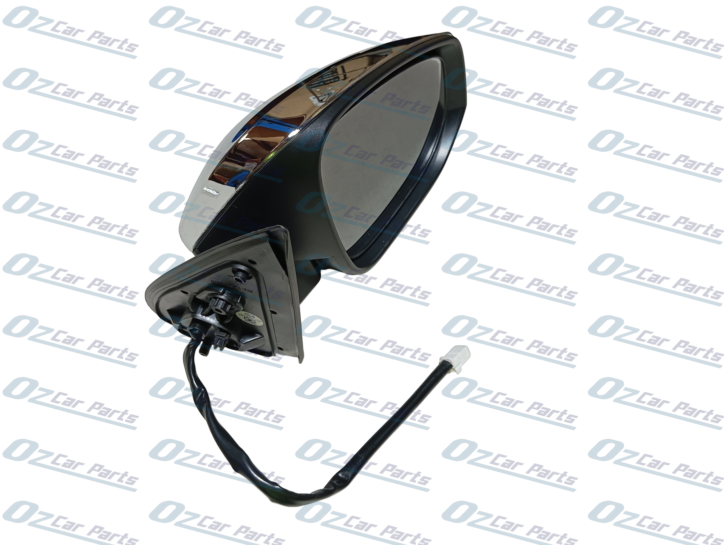 Driver Side Door Mirror Chrome 7 Pin for Toyota Hilux 15-On